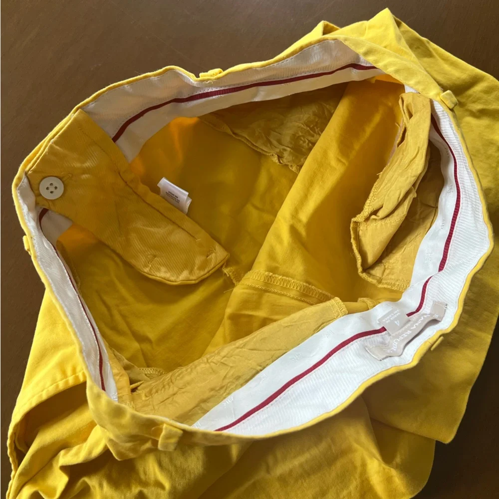 🔵 Banana Republic sz4 bright sunshine yellow shorts - Picture 6 of 8